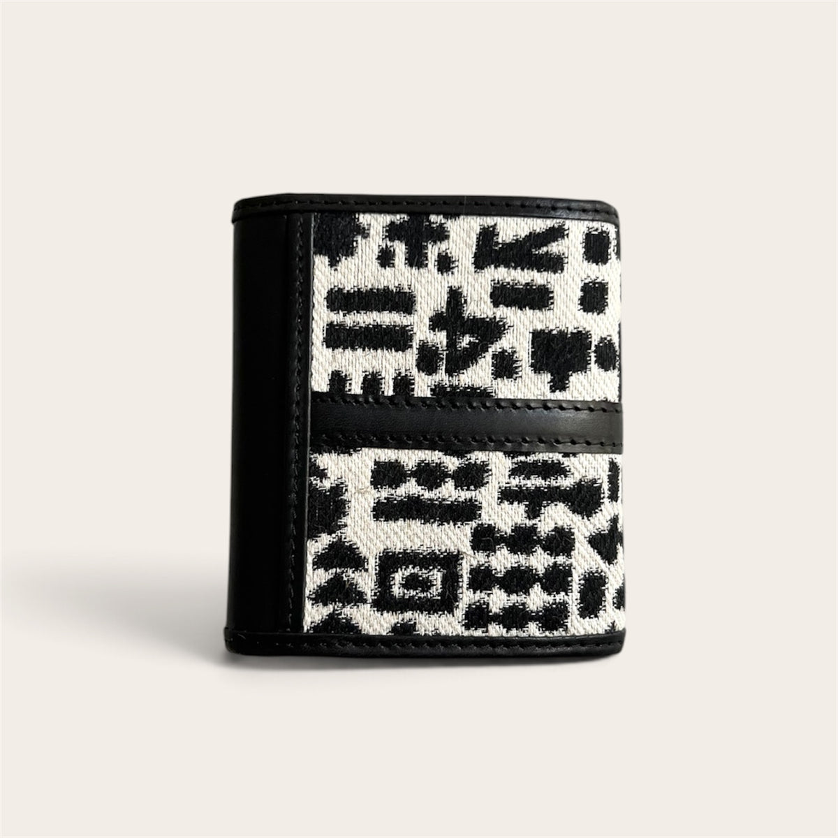 三つ折り財布「白と黒のロンド」